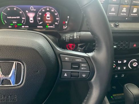 Certified 2025 Honda Accord Sport image 11