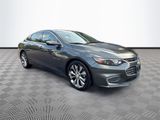 Used 2017 Chevrolet Malibu Premier w/ Premier Sun and Wheel Package image 4