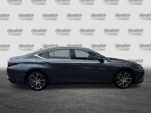 Certified 2025 Lexus ES 350 w/ Premium Package image 10