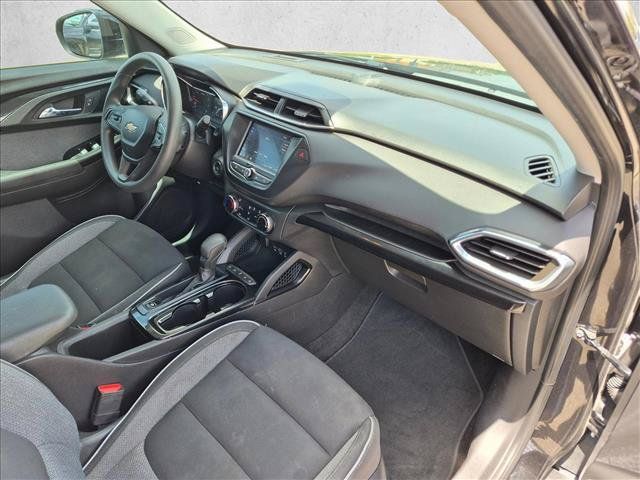 Used 2022 Chevrolet TrailBlazer LT FWD image 20