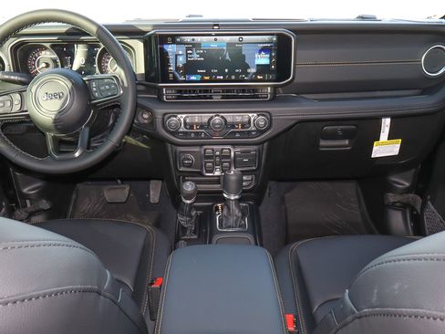 New 2026 Jeep Gladiator Sport image 18