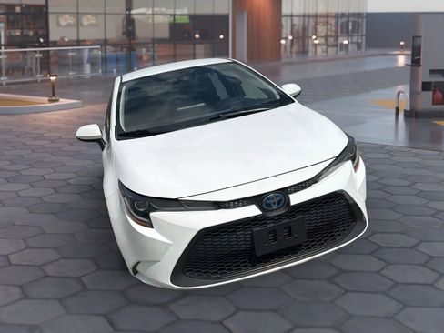 Used 2020 Toyota Corolla LE FWD image 24