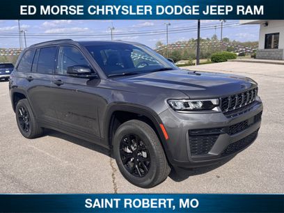 New 2026 Jeep Grand Cherokee Altitude