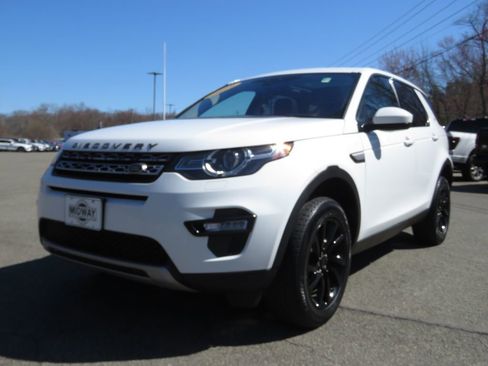 Used 2019 Land Rover Discovery Sport HSE image 1