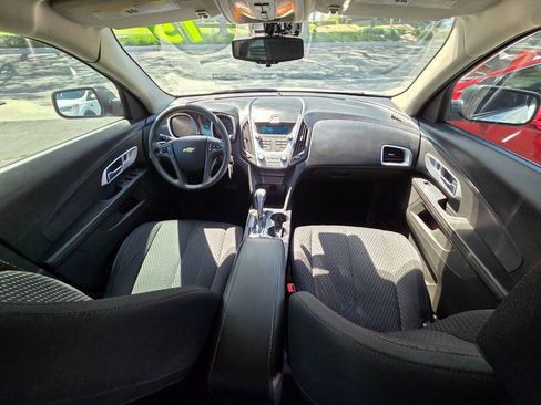 Used 2015 Chevrolet Equinox LS FWD image 12