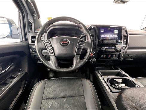 Used 2021 Nissan Titan PRO-4X image 4