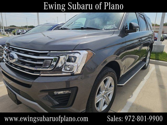 Used 2020 Ford Expedition XLT w/ Equipment Group 202A RWD image 2