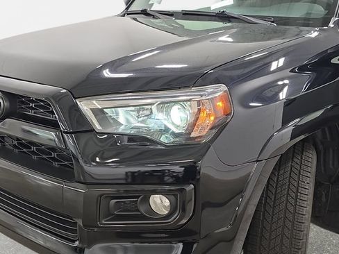 Used 2019 Toyota 4Runner Limited AWD/4WD image 29