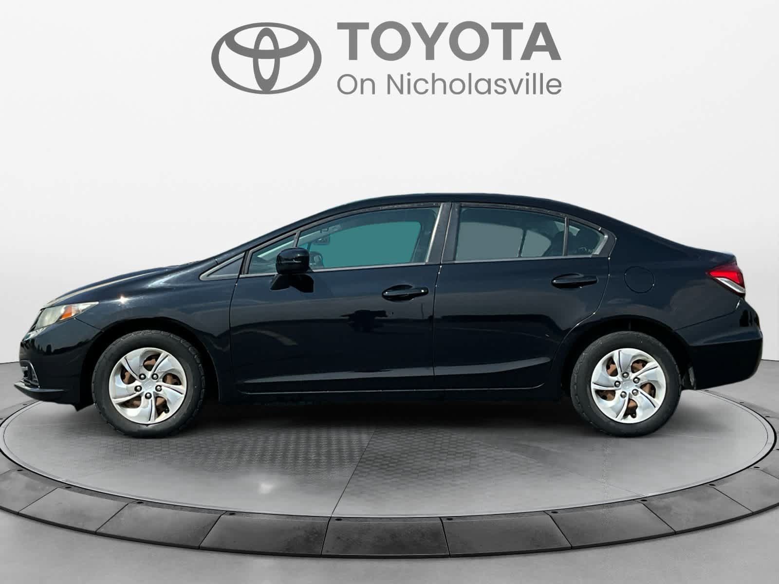 Used 2014 Honda Civic LX image 2