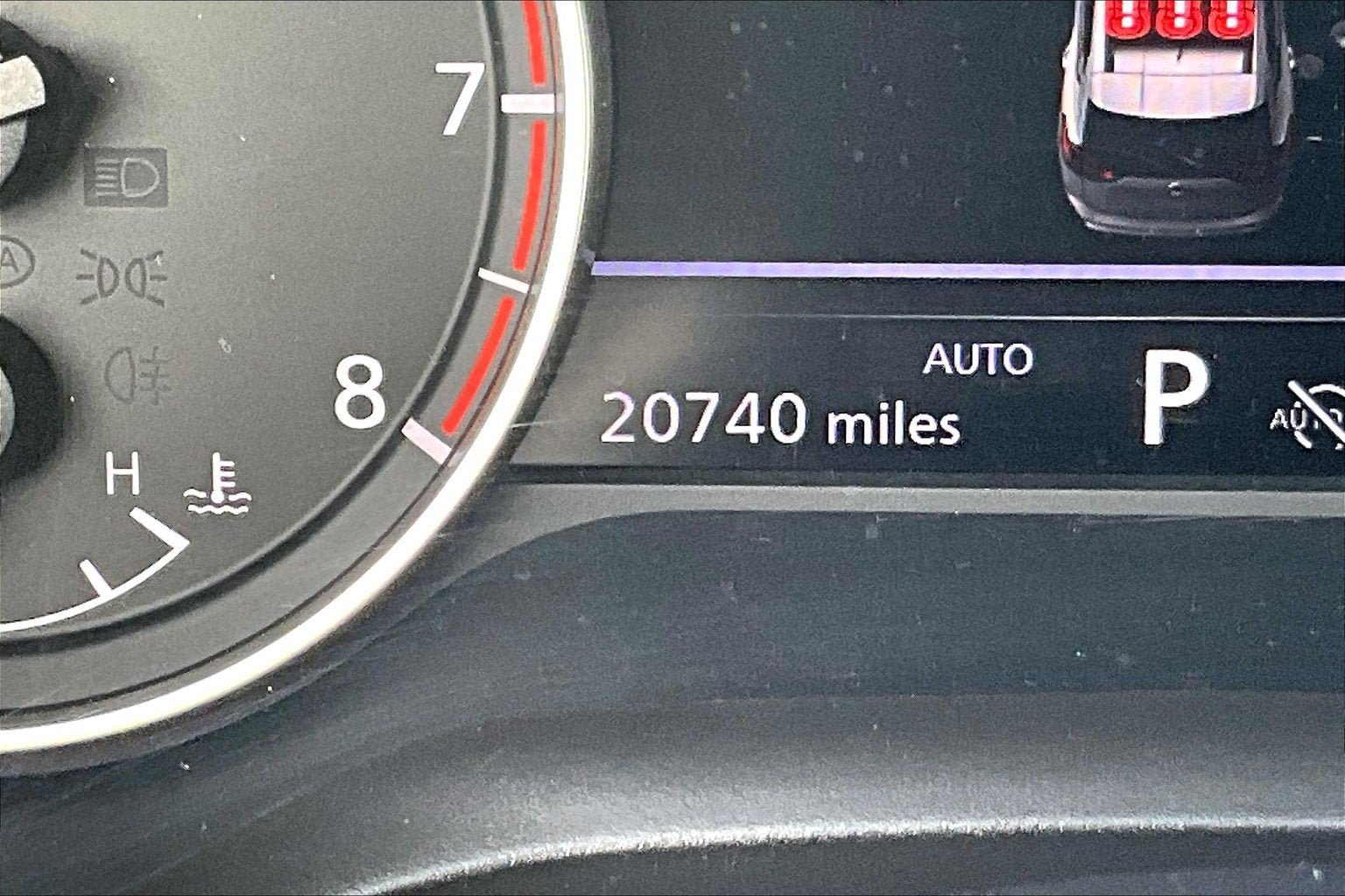 Used 2024 Nissan Rogue SV AWD/4WD image 19