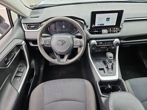 Used 2023 Toyota RAV4 LE AWD/4WD image 11