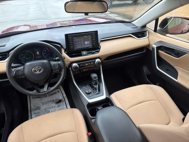 Used 2020 Toyota RAV4 LE w/ All Weather Liner Package AWD/4WD image 20
