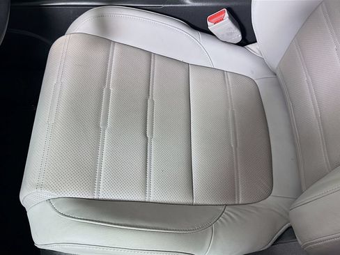 Used 2020 Honda CR-V EX-L image 18