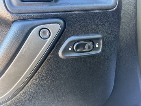 Used 2015 Jeep Wrangler Unlimited Sport w/ Quick Order Package 24S image 12