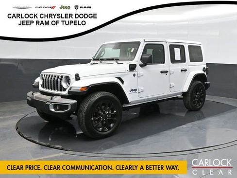 Used 2025 Jeep Wrangler Sahara w/ Safety Group AWD/4WD image 7