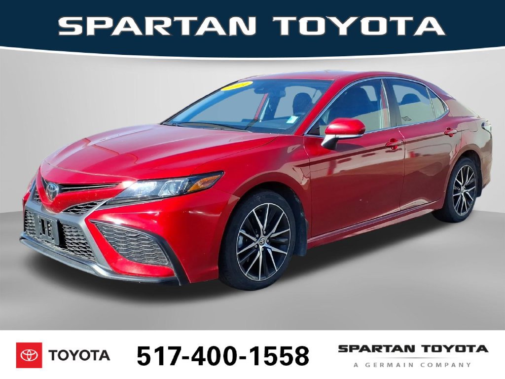 Used 2024 Toyota Camry SE FWD image 1