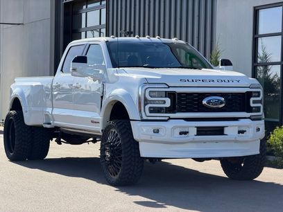 Used 2025 Ford F450 Platinum w/ FX4 Off-Road Package