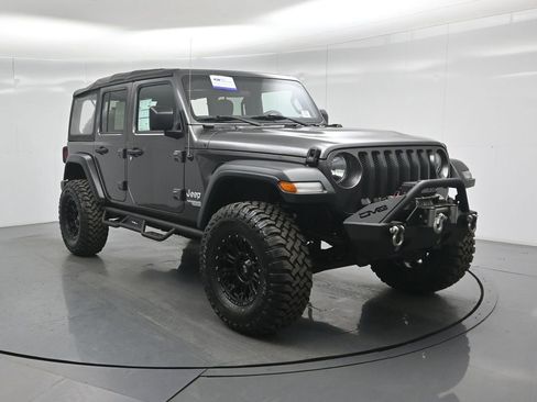 Used 2018 Jeep Wrangler Unlimited Sport image 53