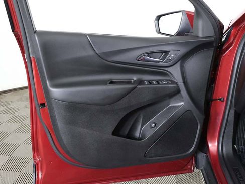 Used 2019 Chevrolet Equinox LT image 22