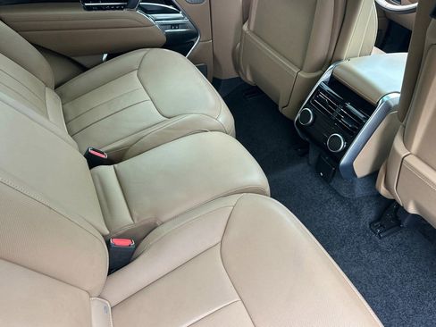 Used 2024 Land Rover Range Rover Autobiography AWD/4WD image 32