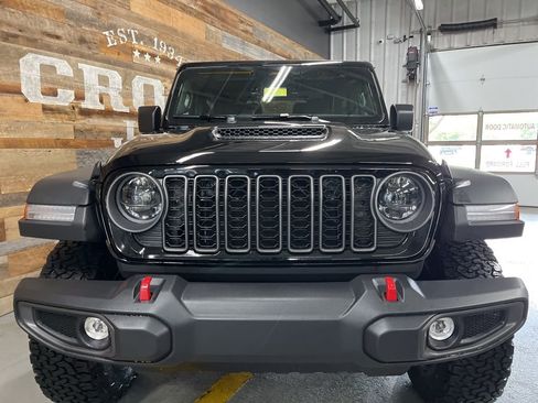 New 2026 Jeep Wrangler Rubicon AWD/4WD image 7