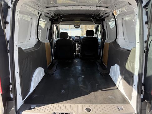 Used 2019 Ford Transit Connect XL image 14