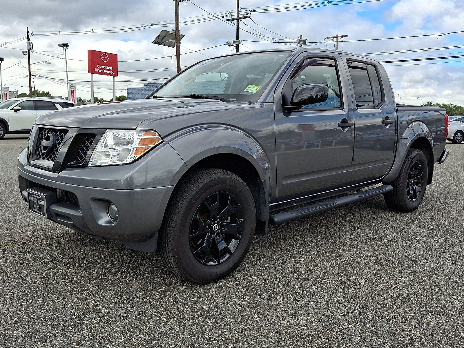 Certified 2021 Nissan Frontier SV w/ Midnight Edition Floor Mats AWD/4WD image 3