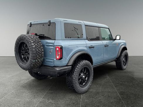 Used 2025 Ford Bronco Badlands AWD/4WD image 7