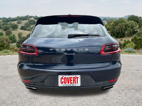 Used 2018 Porsche Macan AWD/4WD image 9