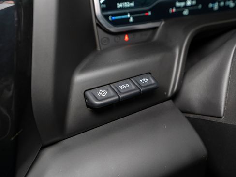 Used 2023 GMC Sierra 1500 AT4 w/ AT4 Premium Package image 34