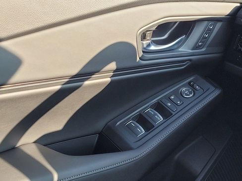 New 2025 Honda Accord Sport image 29