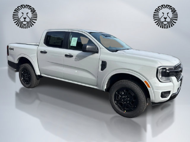New 2026 Ford Ranger XLT w/ Black Appearance Package AWD/4WD image 3