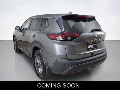 Used 2021 Nissan Rogue S image 5