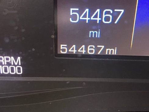 Used 2017 Cadillac XT5 Luxury w/ Driver Awareness Package image 31