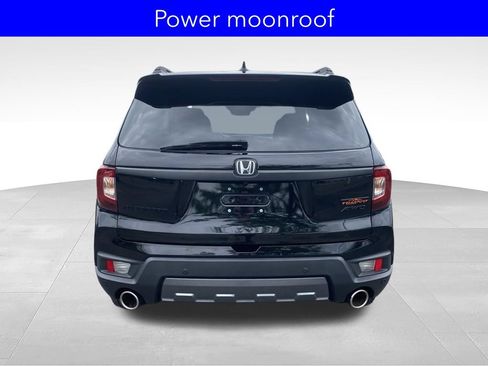 Certified 2023 Honda Passport TrailSport image 9