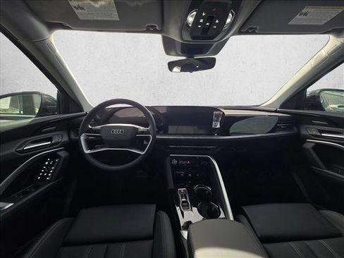 New 2025 Audi Q5 Premium Plus image 17