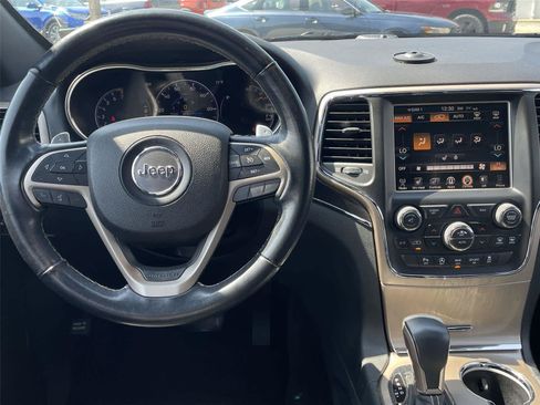 Used 2016 Jeep Grand Cherokee Limited AWD/4WD image 11