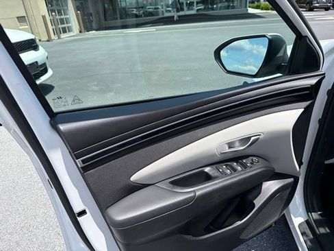 Used 2023 Hyundai Tucson SEL AWD/4WD image 11