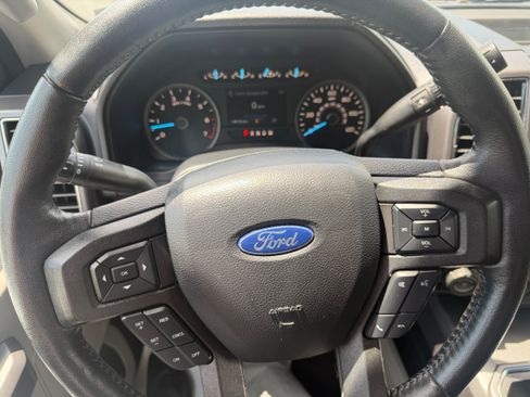 Used 2020 Ford F150 XLT w/ Equipment Group 302A Luxury AWD/4WD image 29