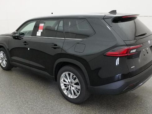 New 2026 Toyota Grand Highlander AWD image 5