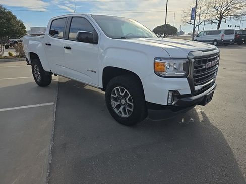 Used 2022 GMC Canyon AT4 w/ Trailering Package image 7