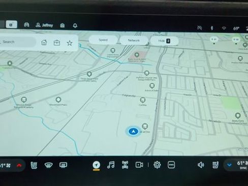 Used 2024 Rivian R1S Adventure image 49