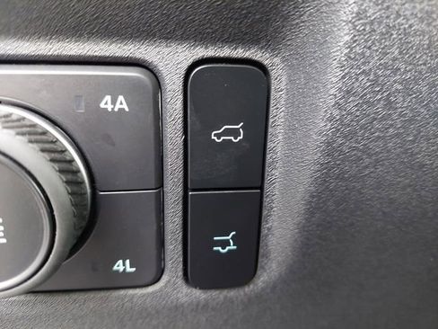 Used 2025 Ford Expedition Max Active AWD/4WD image 41