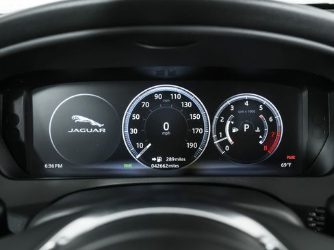 Used 2018 Jaguar XE Portfolio image 26