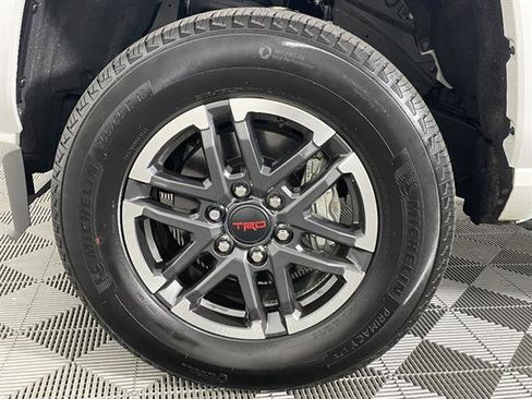 Certified 2025 Toyota Tacoma TRD Sport image 23