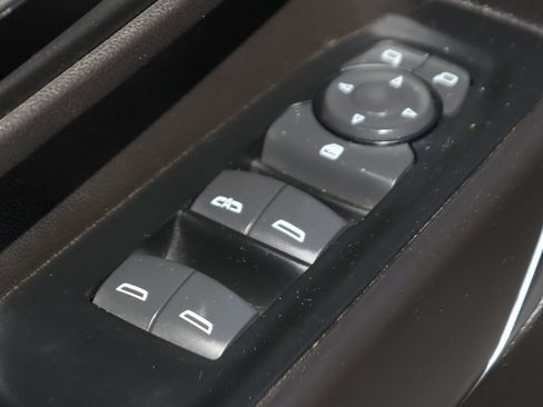 Used 2023 GMC Sierra 2500 SLE w/ SLE Convenience Package AWD/4WD image 17