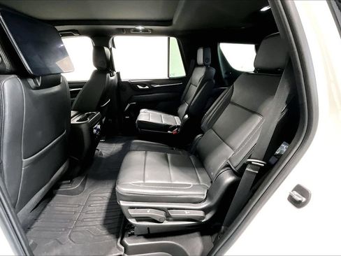 Used 2023 GMC Yukon Denali w/ Denali Reserve Package AWD/4WD image 24