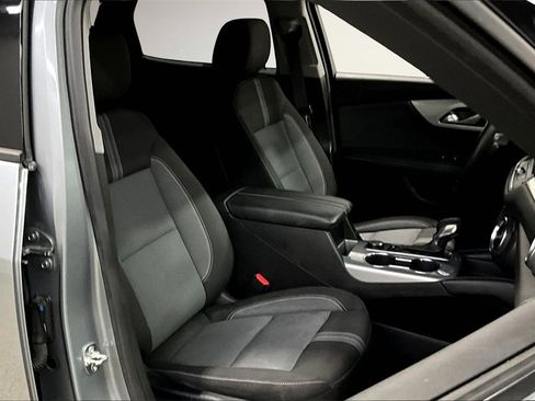 Used 2024 Chevrolet Blazer LT image 29