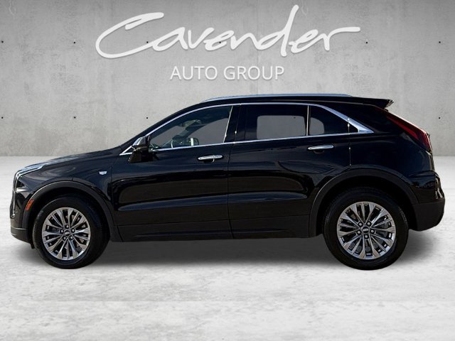 Used 2025 Cadillac XT4 Premium Luxury FWD image 13