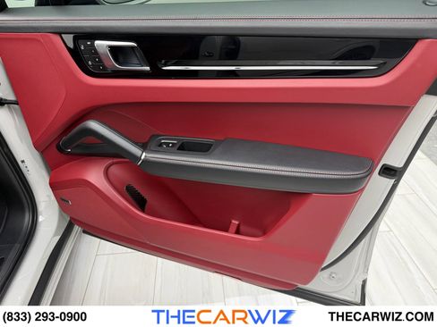 Used 2023 Porsche Cayenne GTS image 63